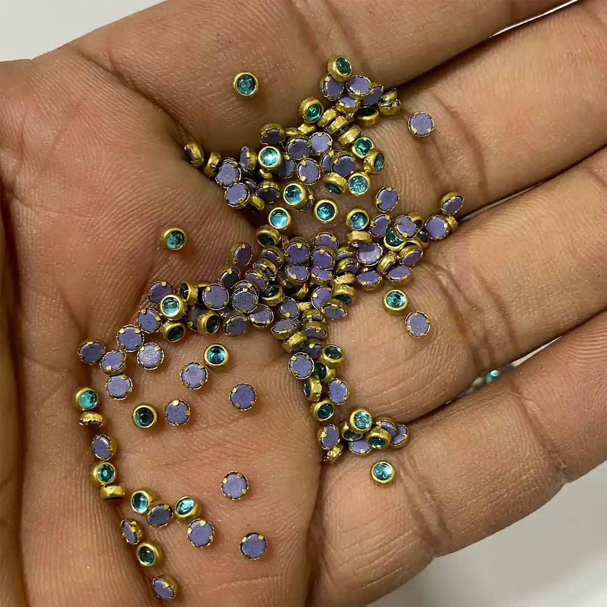 3MM Kundan Stones – Pack of 20 Grams