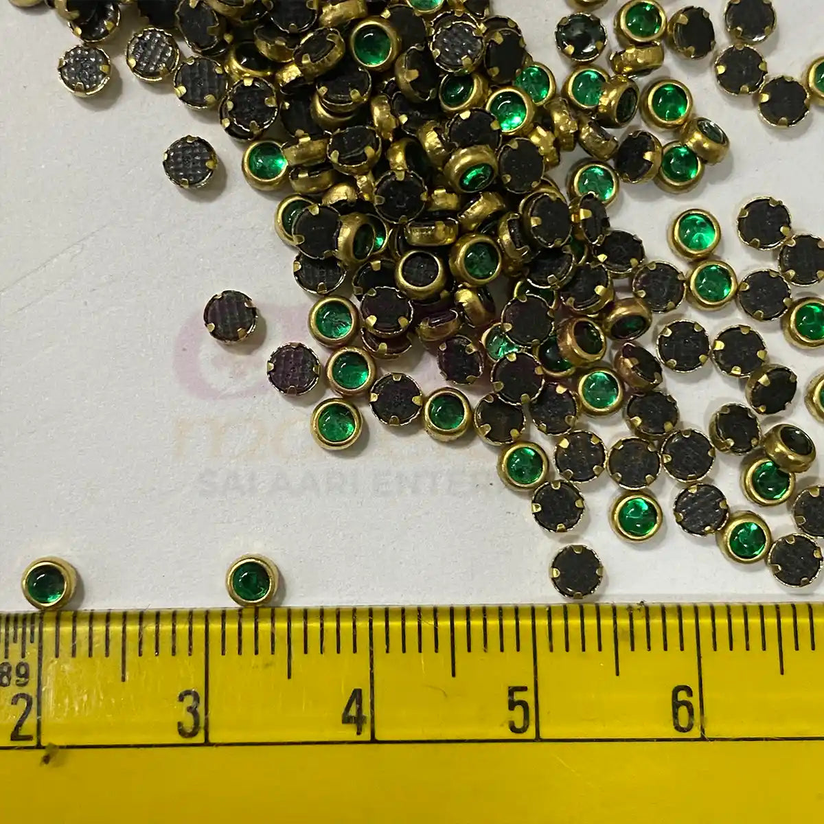3MM Kundan Stones – Pack of 20 Grams