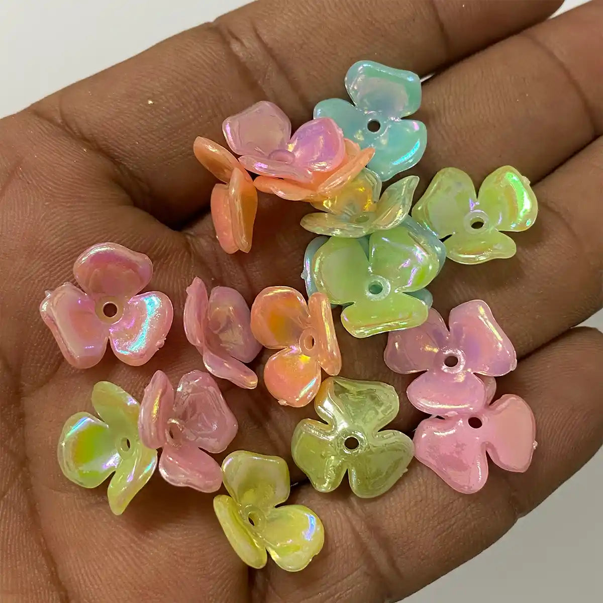 3 Petal Mixed Colour Flower 15mm for Brooch making - Pack of 10 grams