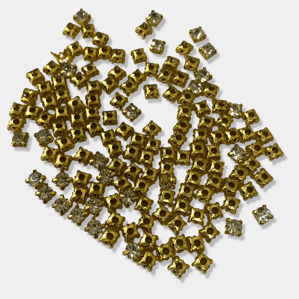 4mm Round Clip Stone White Color with Catcher (10grams)
