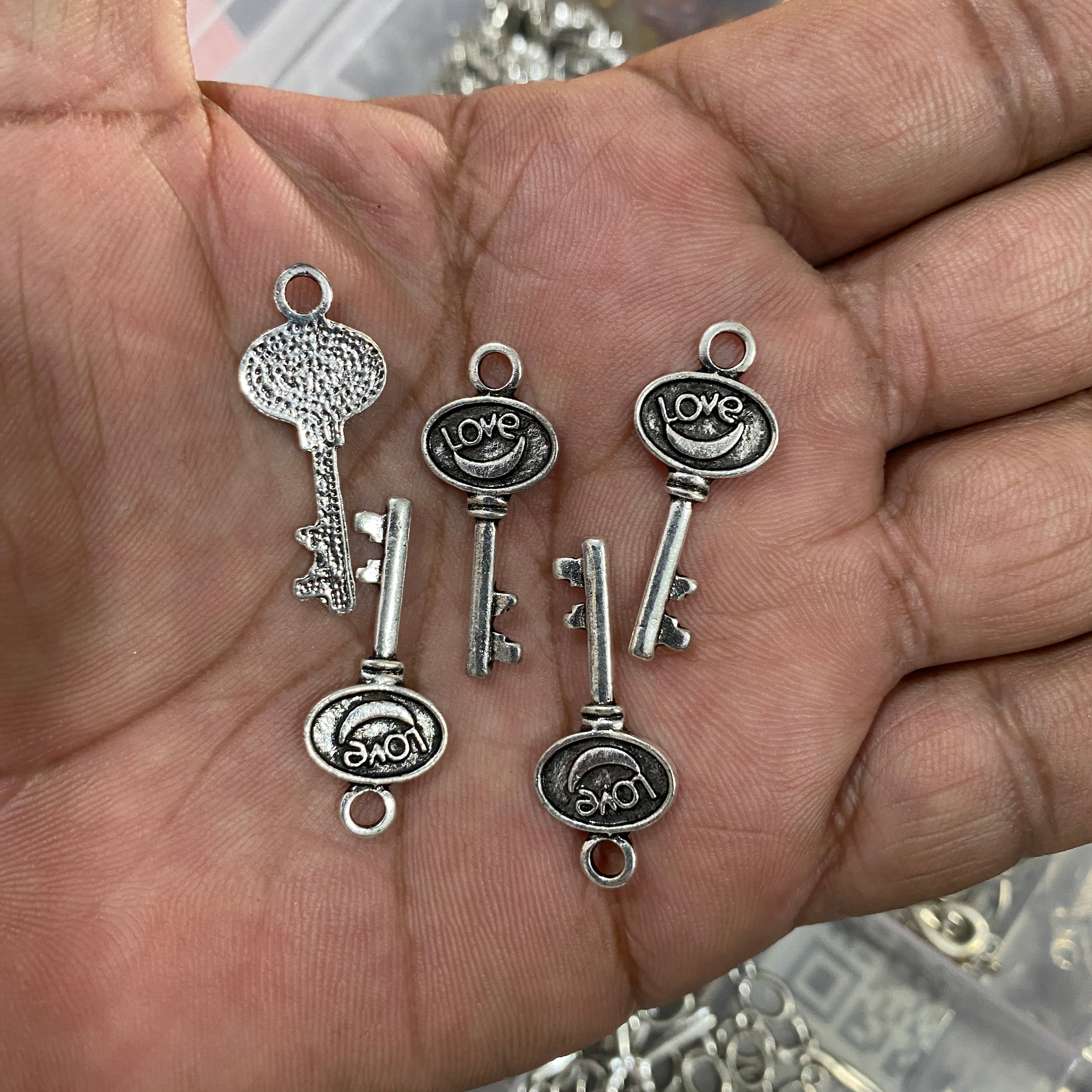 Key Charms Silver Color (Pack of 5Pcs)