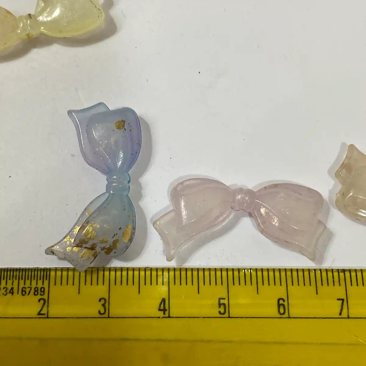 Acrylic Bow Beads with Mixed Color Pack of 10 grams