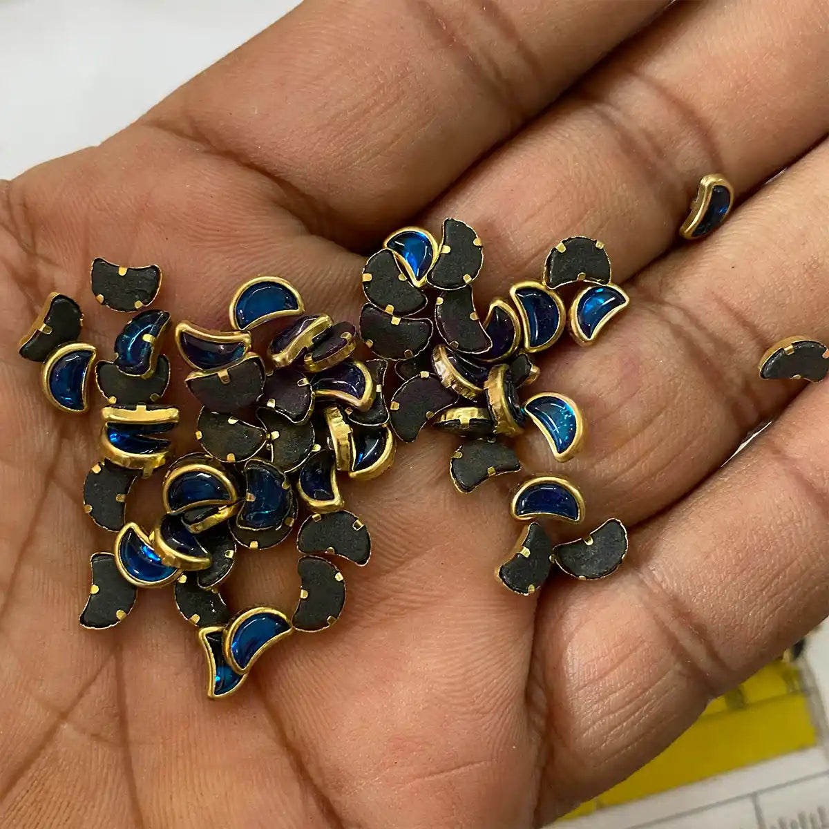 D-Cut Moon Shape  Kundan Stone 6x4mm (20grams)