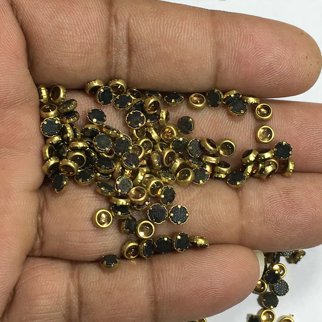 Fitting Stones Round Shape 4MM Gold Color (25grams)