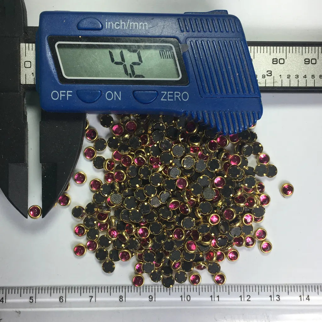 Glass Framed Stone Flat Back Round Shape 4mm Color Rose (20grams)