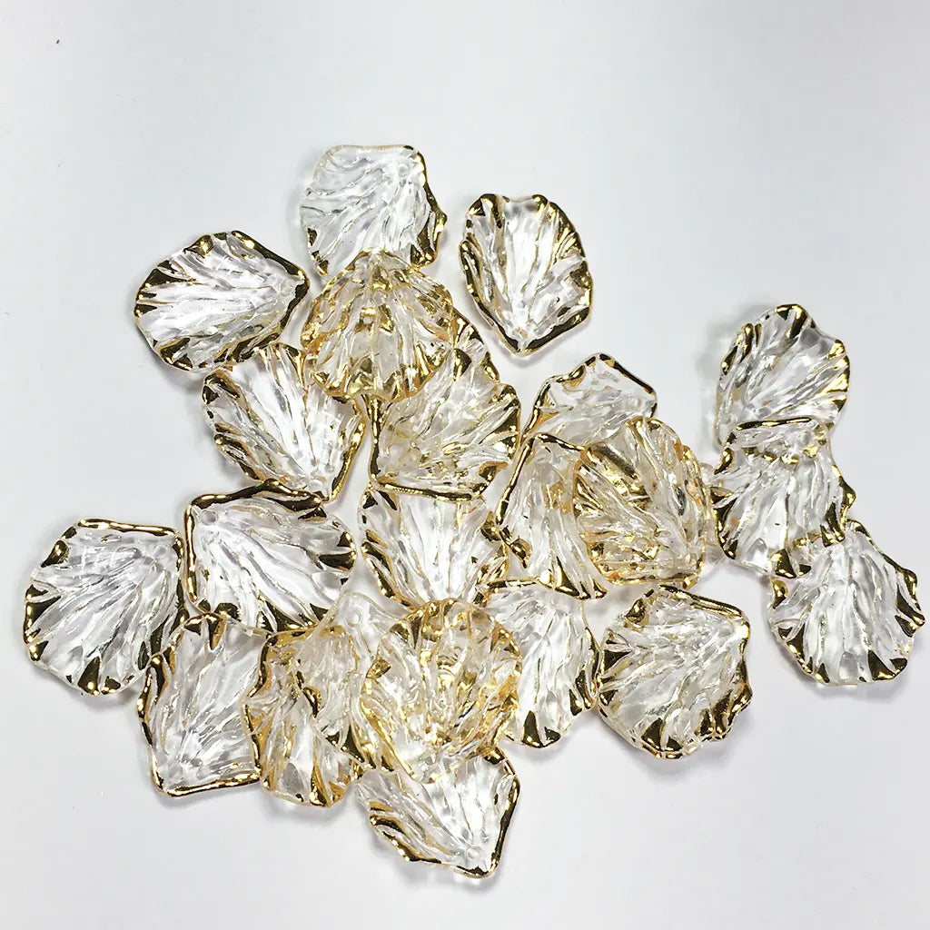 Golden Edge Transparent  Petal or Shell Beads Brooches Material Accessories (10 Grams)