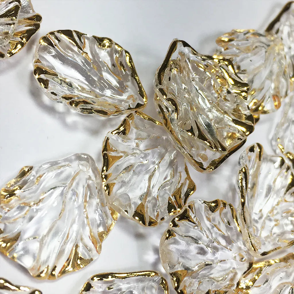 Golden Edge Transparent  Petal or Shell Beads Brooches Material Accessories (10 Grams)