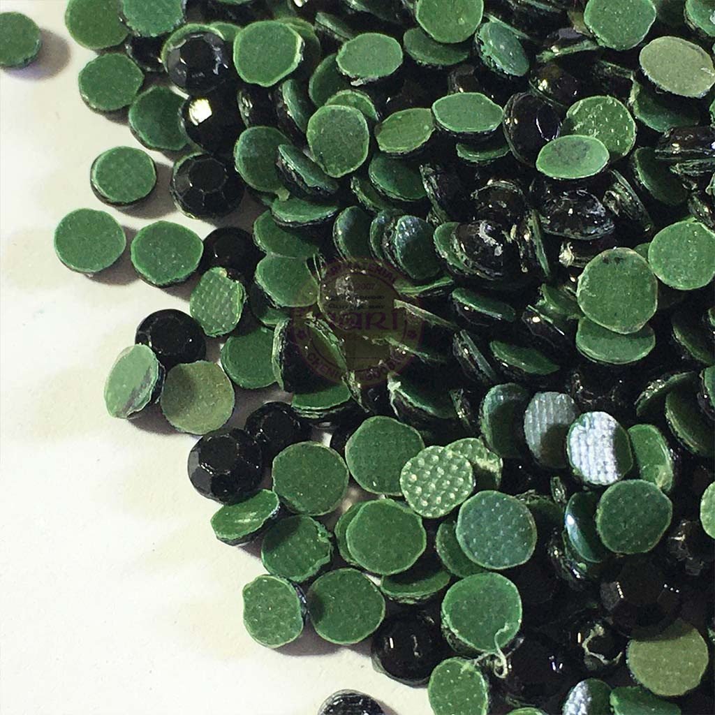 Hotfix Kundan Stone Round Shape 3mm Color Black (10grams)