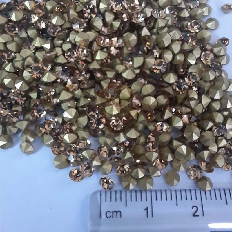 Jarkan Diamond Stone color Gold 10gram (Size SS12) Glass