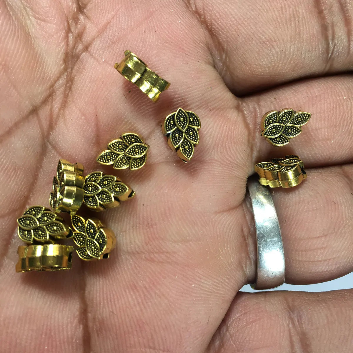 Jewellery Making Metal Charms - Findings (Flower Shape, Pack of 15 Pieces)