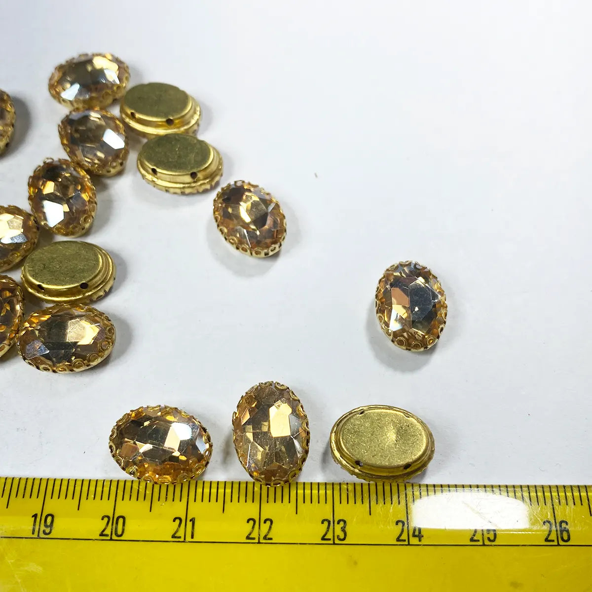 Kundan Clip Stone 14MMx10MM Oval Shape - 1 Piece