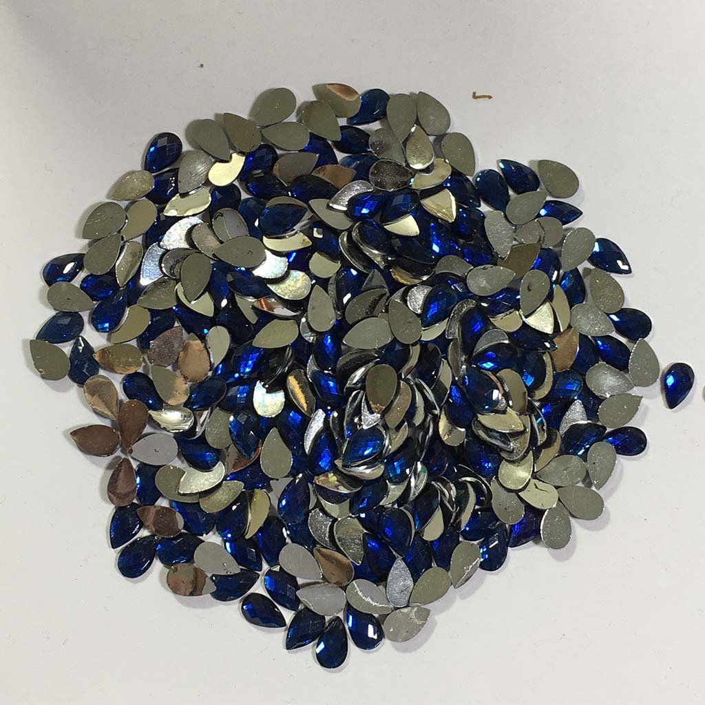 Kundan Stone Thilak  or Teardrop Shape 8X5mm Blue Color (10grams)
