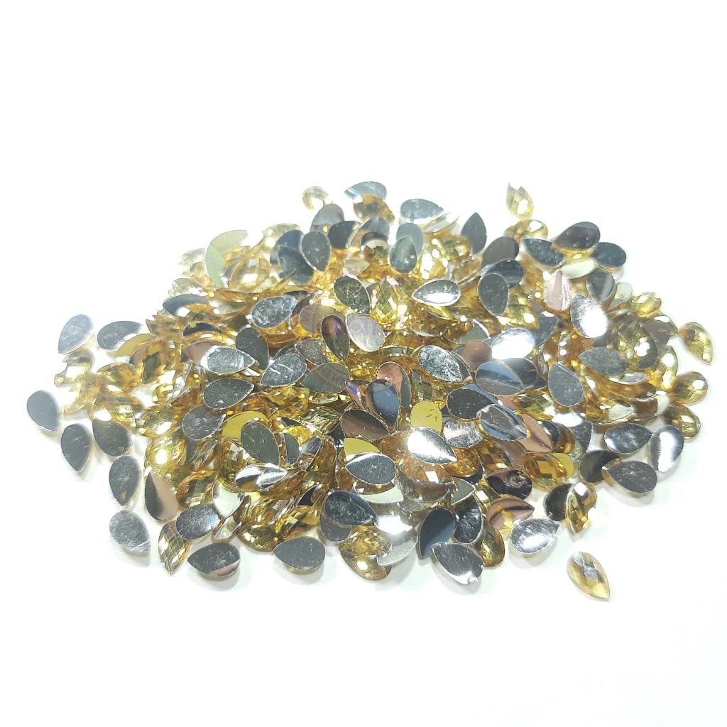 Kundan Stone Thilak  or Teardrop Shape 8X5mm Gold Color (10grams)