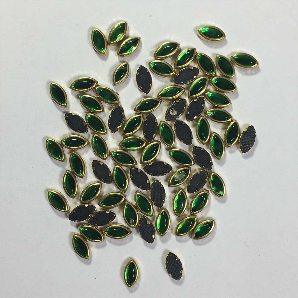 Glass Kundan Stones in Flat Back Mounts Eye Shape 8x5MM (Green) 20grams