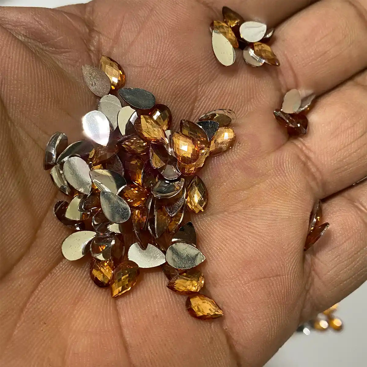 Kundan Stone Thilak or Teardrop Shape 8X5mm Copper Color (10grams)
