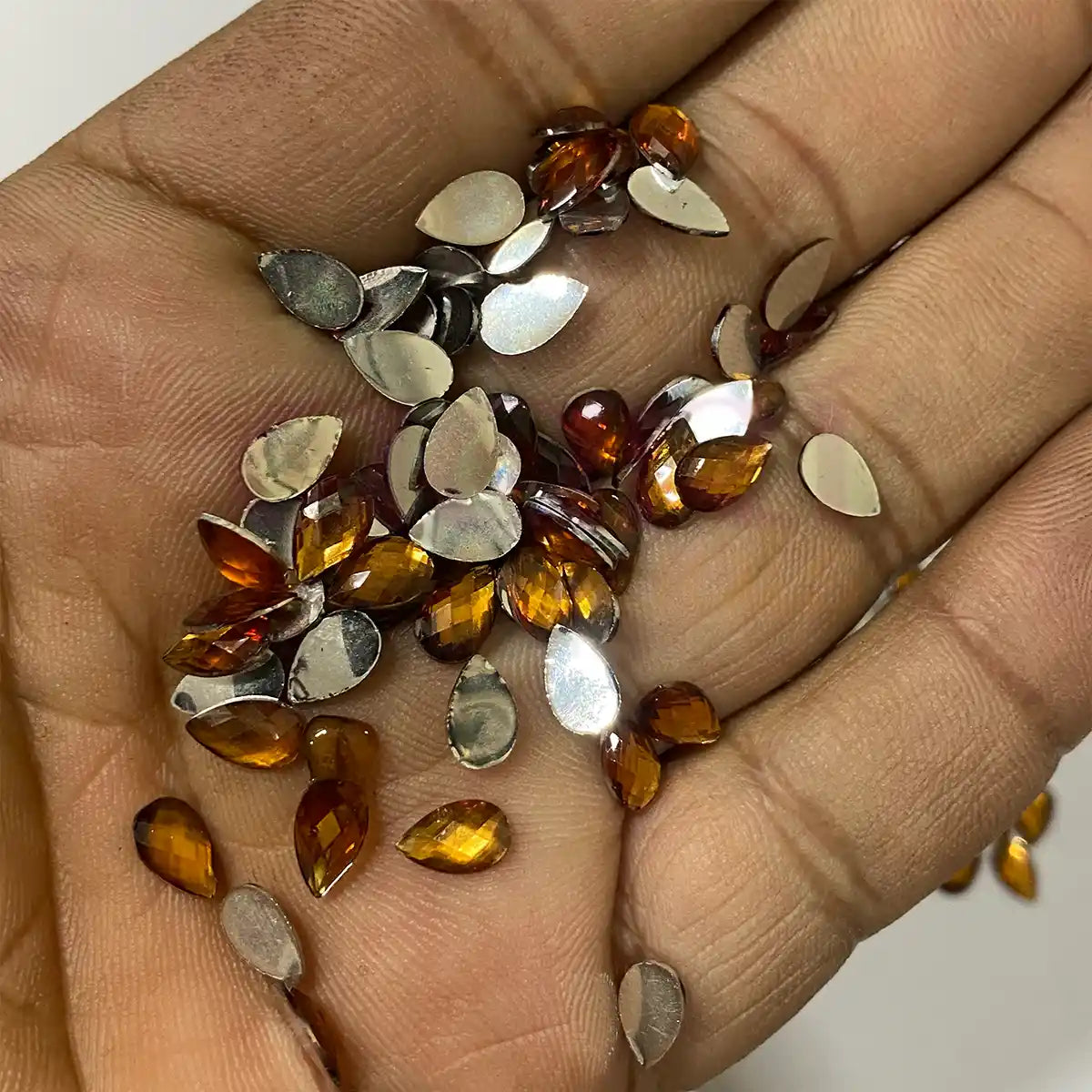 Kundan Stone Thilak or Teardrop Shape 8X5mm Honey Gold Color (10grams)