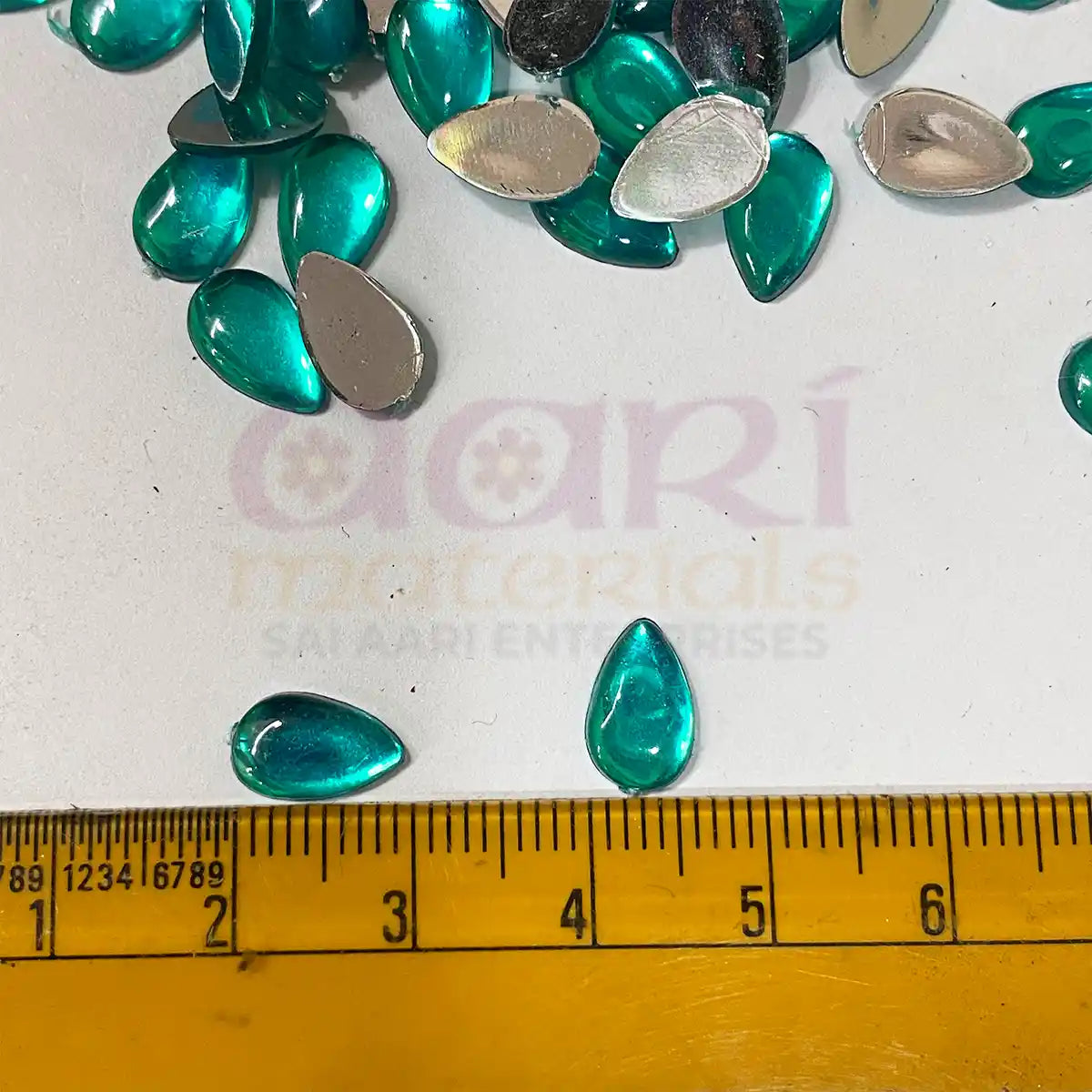 Kundan Stone Drop Shape Smooth 10mm X 6mm (10 Grams)