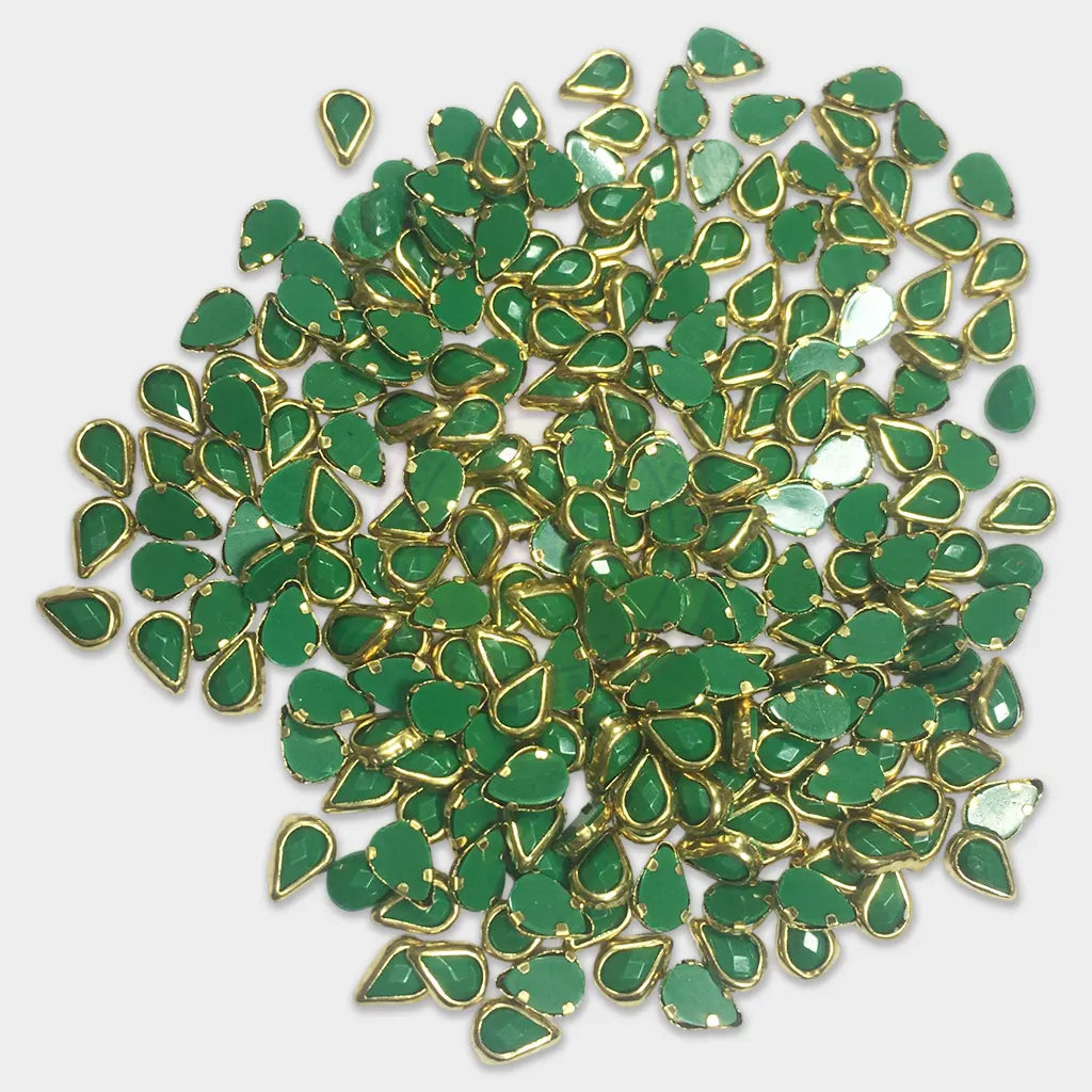 Matt Kundan (Framed) Stones Drop Shape 4mmx6mm Green Color (10grams)