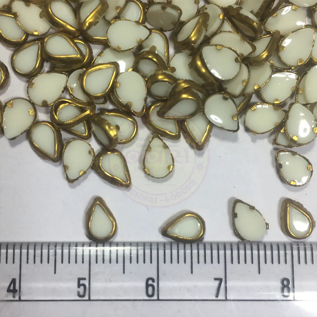 Matt Kundan (Framed) Stones Drop Shape 4mmx6mm White Color (10grams)