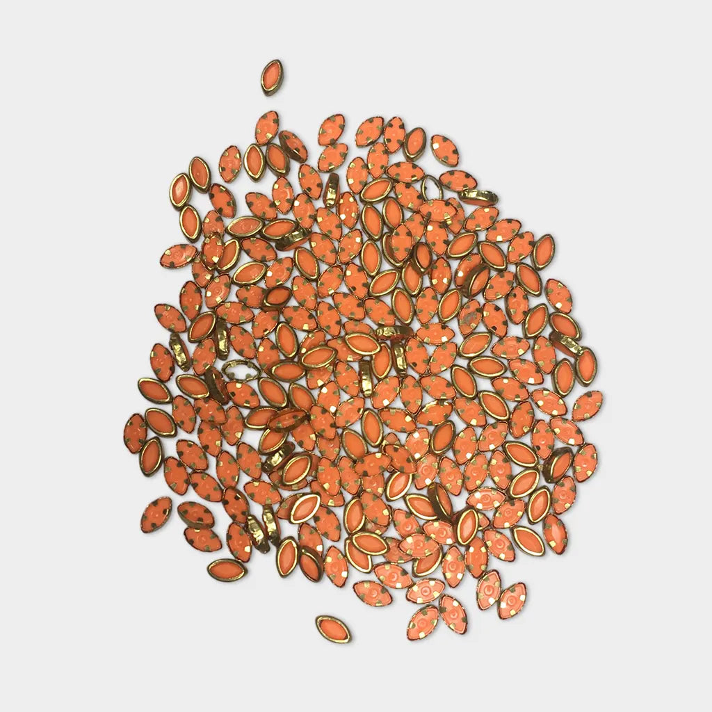 Matt Kundan (Framed) Stones Eye Shape 6mmx4mm Orange Color (10grams)