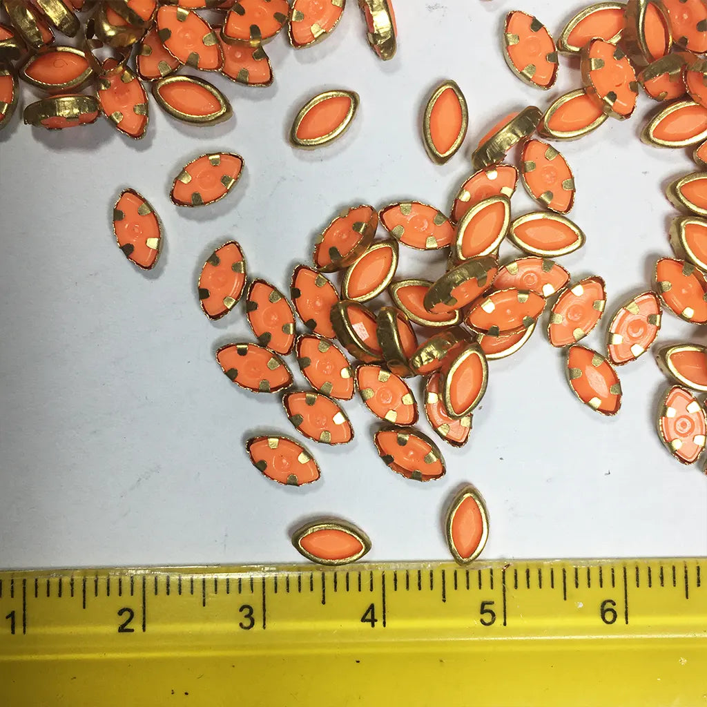 Matt Kundan (Framed) Stones Eye Shape 6mmx4mm Orange Color (10grams)