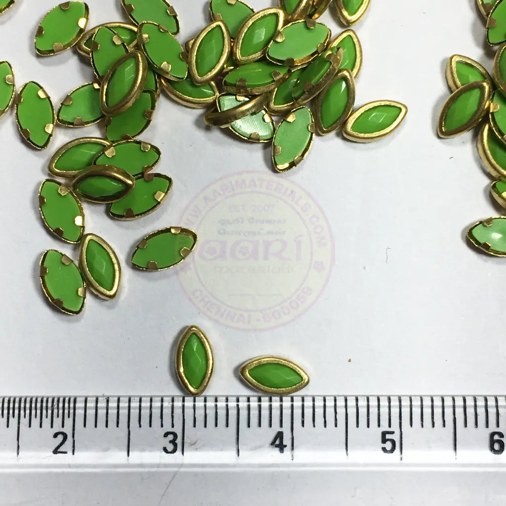 Matt Kundan (Framed) Stones Eye Shape 6mmx4mm Parrot Green Color (10grams)