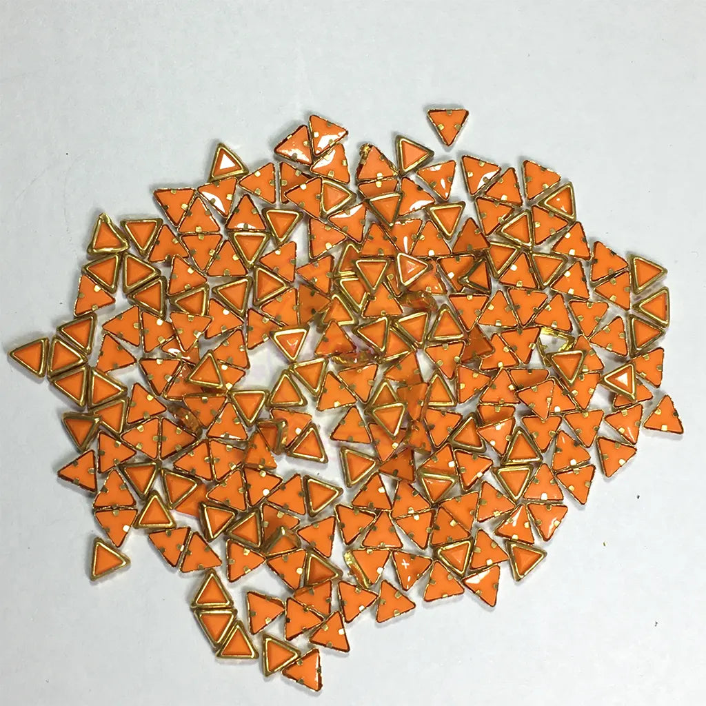 Matt Kundan (Framed) Stones Triangle Shape 4MM (Orange) 10grams