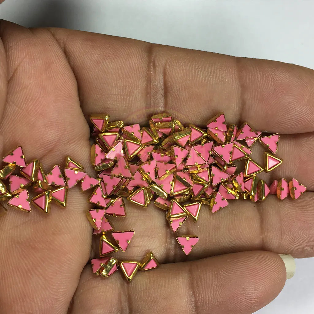 Matt Kundan (Framed) Stones Triangle Shape 4MM (Pink) 10grams