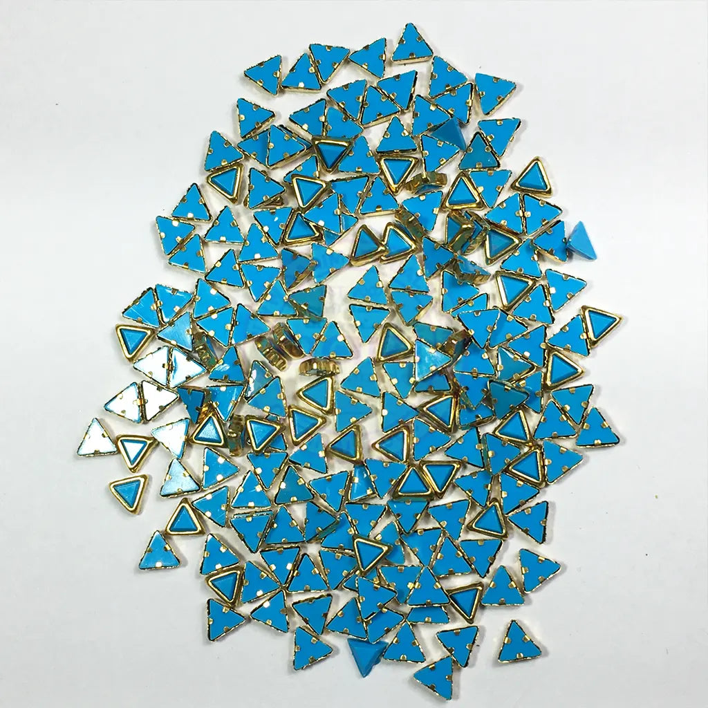 Matt Kundan (Framed) Stones Triangle Shape 4MM (Sky Blue) 10grams