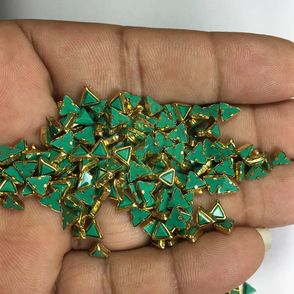 Matt Kundan(Framed) Stones Triangle Shape 4MM (Aqua Green) 10grams