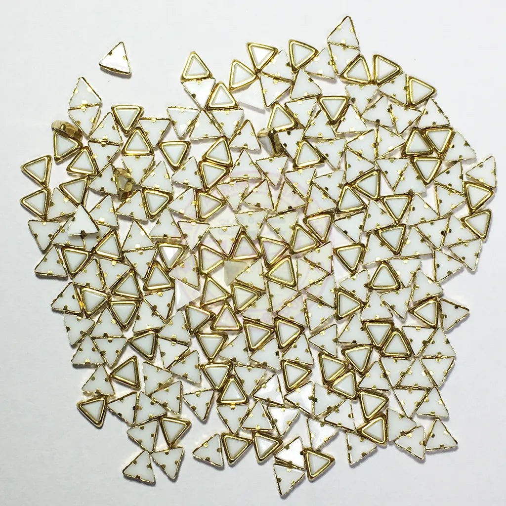 Matt Kundan (Framed) Stones Triangle Shape 4MM (White) 10grams