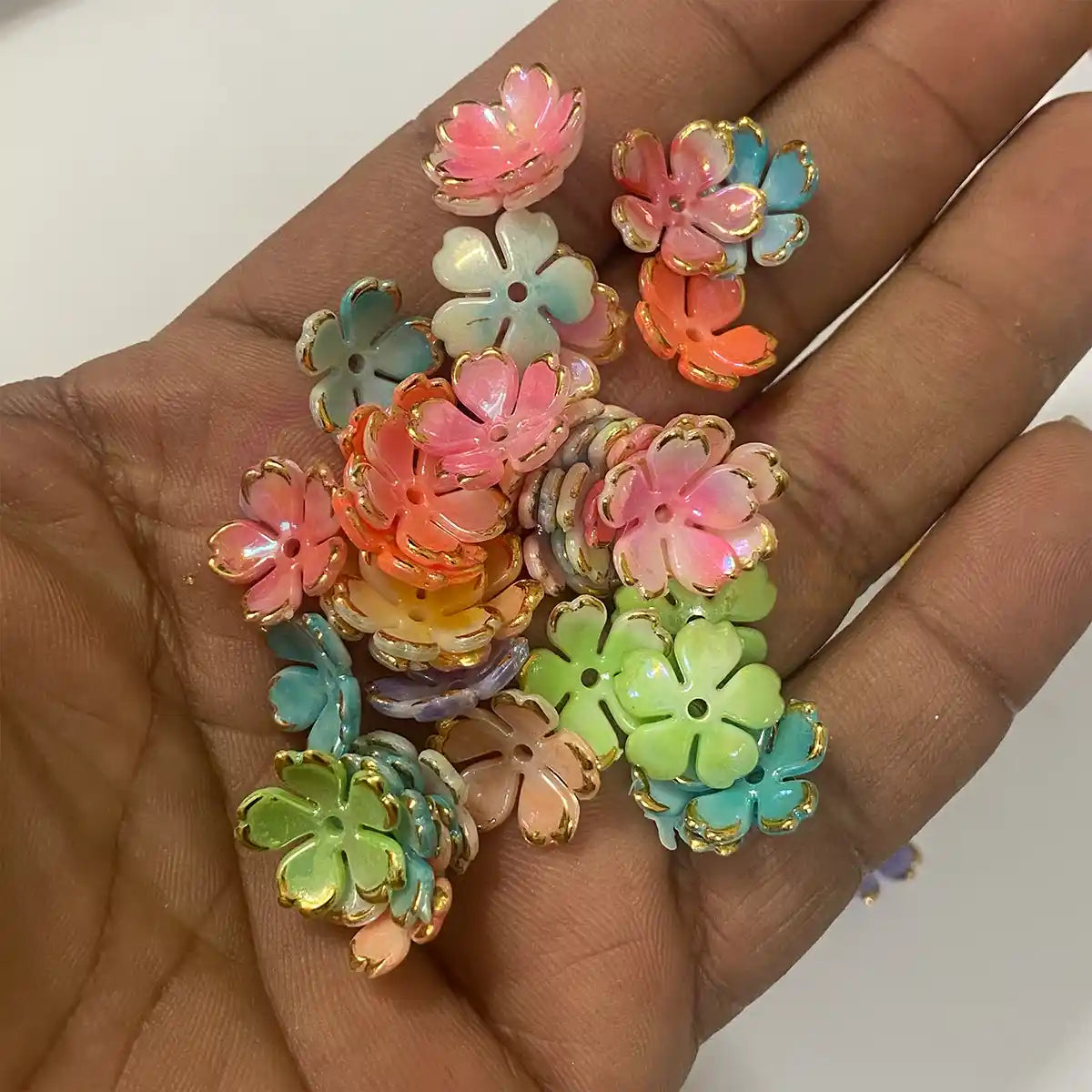 Mix Color Frosted Acrylic Flower Beads with Gold Outline – Pack of 10 Grams