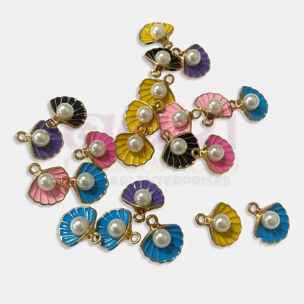 Mixed Color Enamel Shell with Pearl Charms 15mm - Pack of 6 pieces