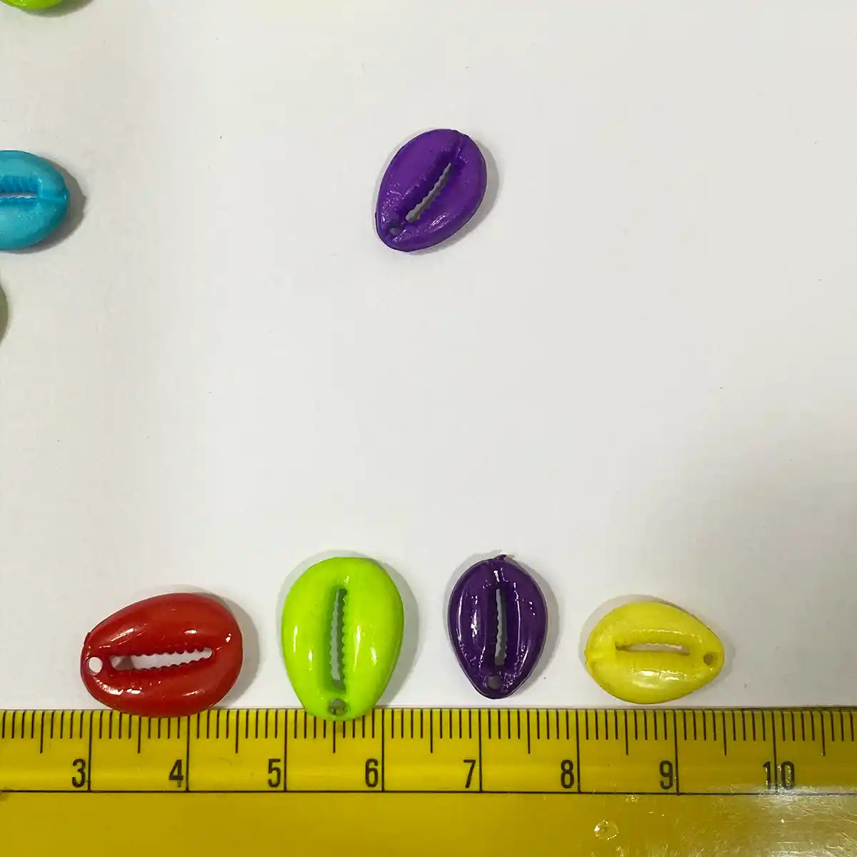 Plastic Cowrie or Koudi Shells for Craft and Art Work - Pack of 10grams (Mixedcolors)