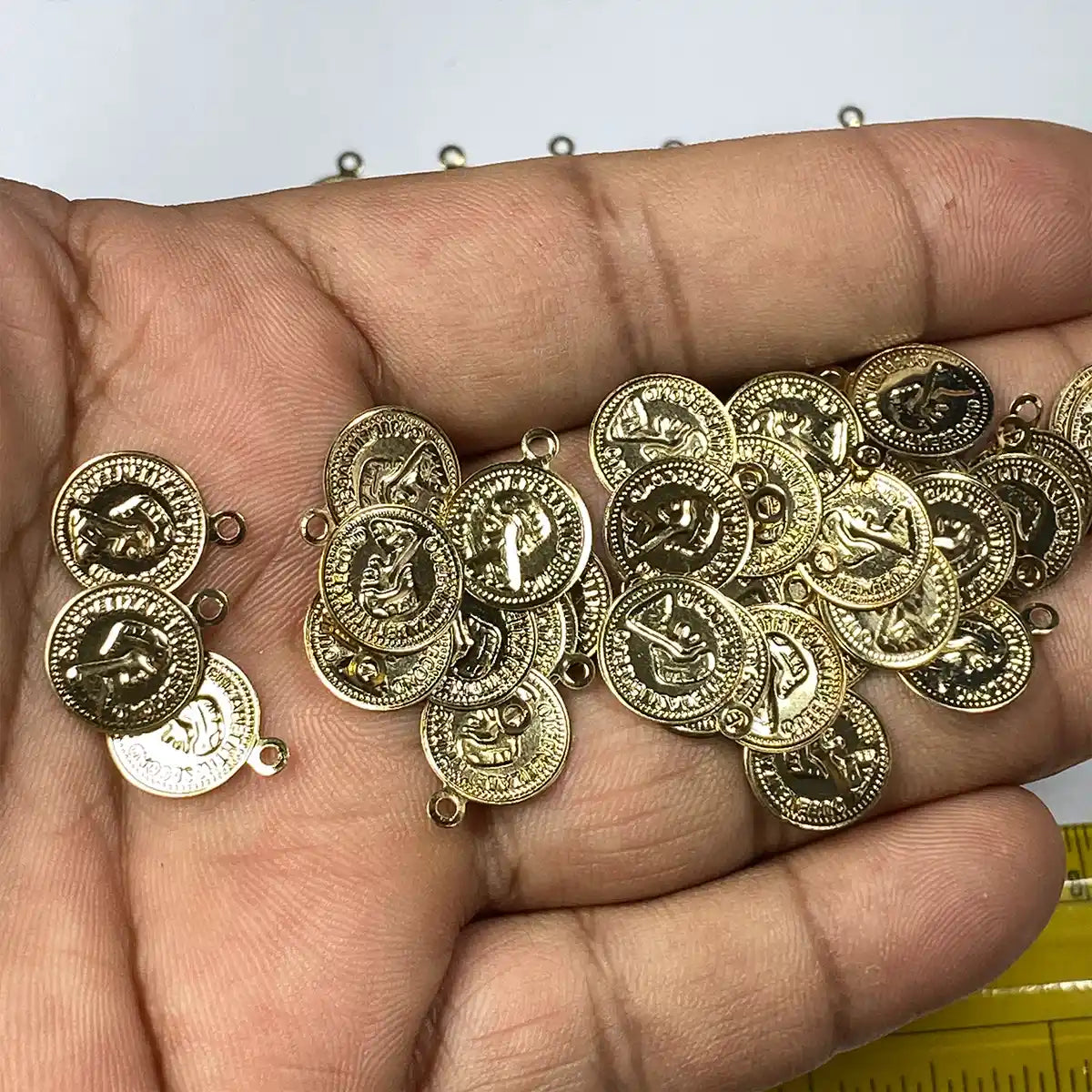Queen Elizabeth Coin for Jewelry Making - 12MM (Medium Size) Gold -10grams