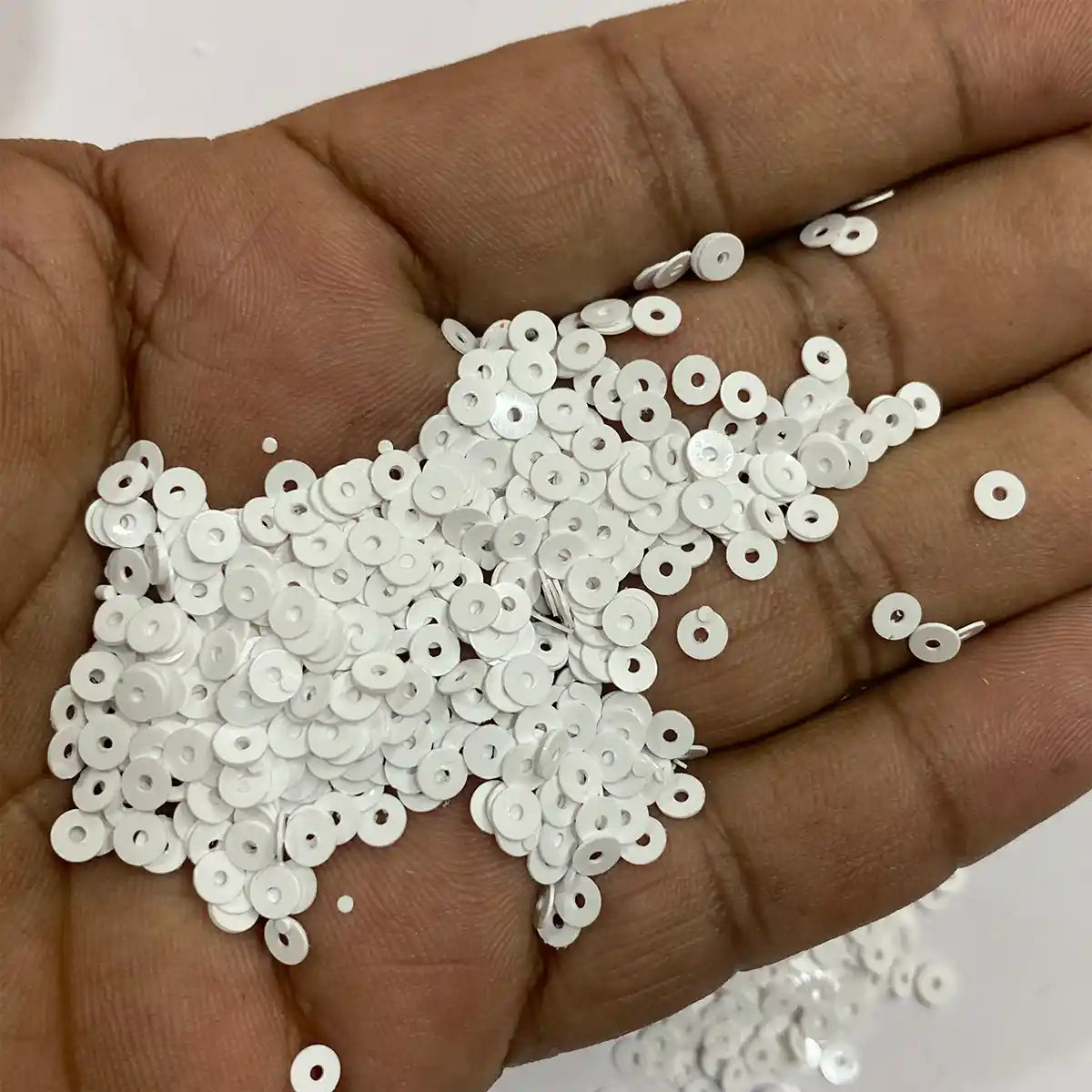 Round Shape Sewing Sequins White Color 4MM (10grams)