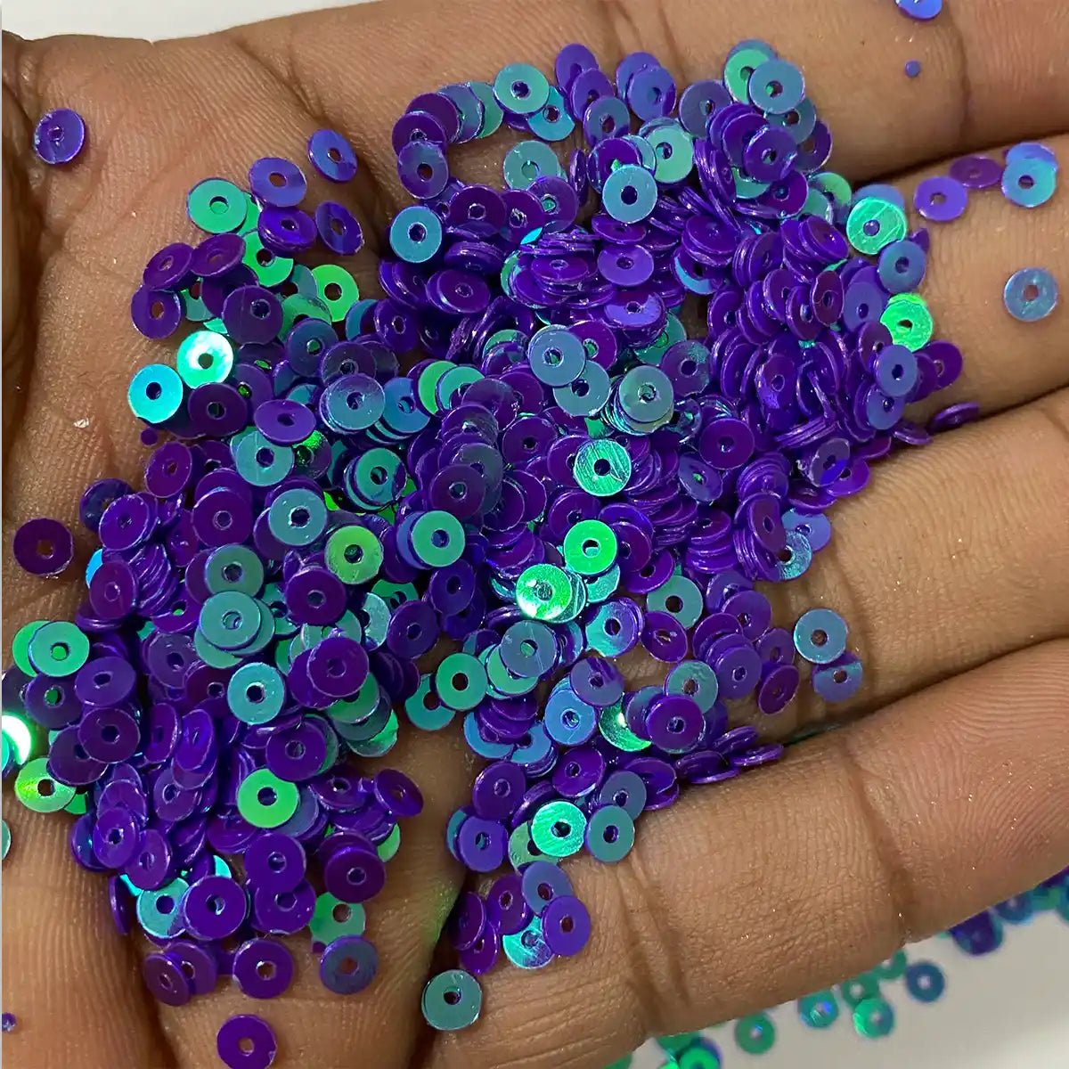 Round Shape Sewing Shiny or Rainbow Sequins Blue Violet Iridescent Color 4MM (10grams)