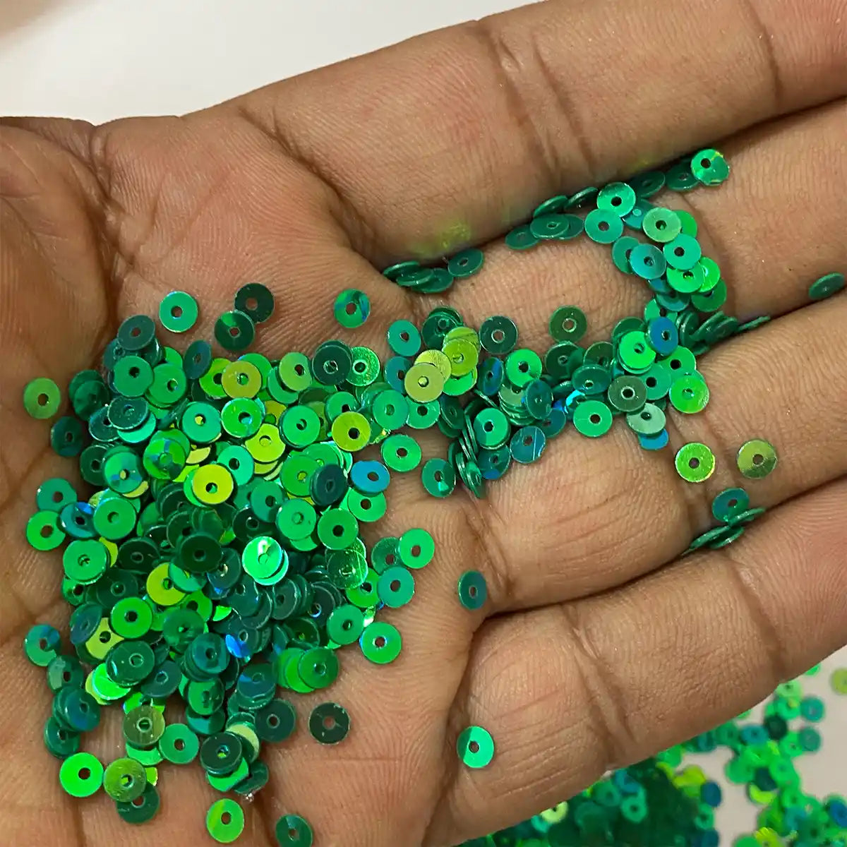 Round Shape Sewing Shiny or Rainbow Sequins Green Iridescent Color 4MM (10grams)