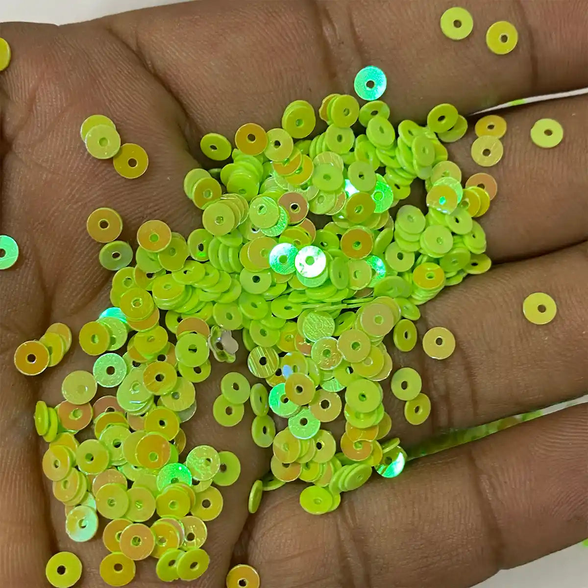 Round Shape Sewing Shiny or Rainbow Sequins Lime Green Iridescent Color 4MM (10grams)