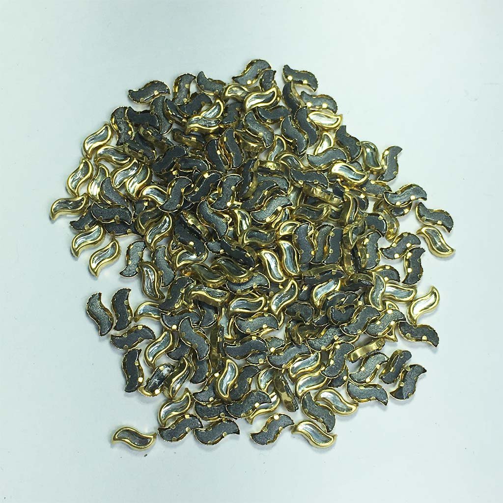 S-Shape Framed Kundan Stone White Color 8x4mm (20 grams)
