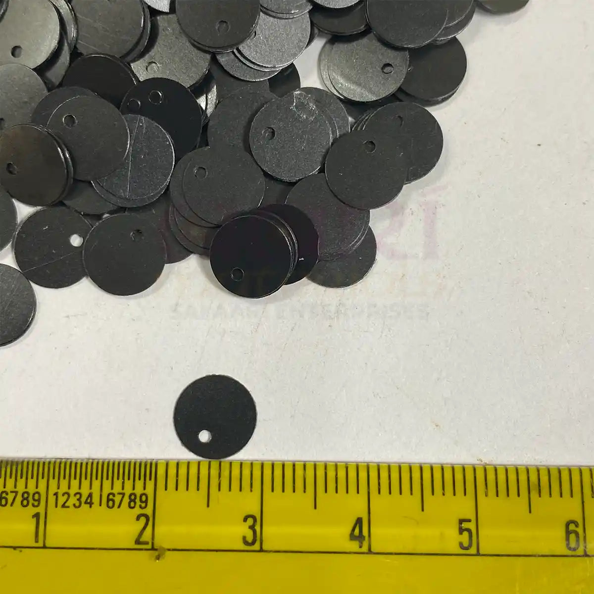 Side Hole Sequin Paillettes 8mm - Pack of 10 Grams