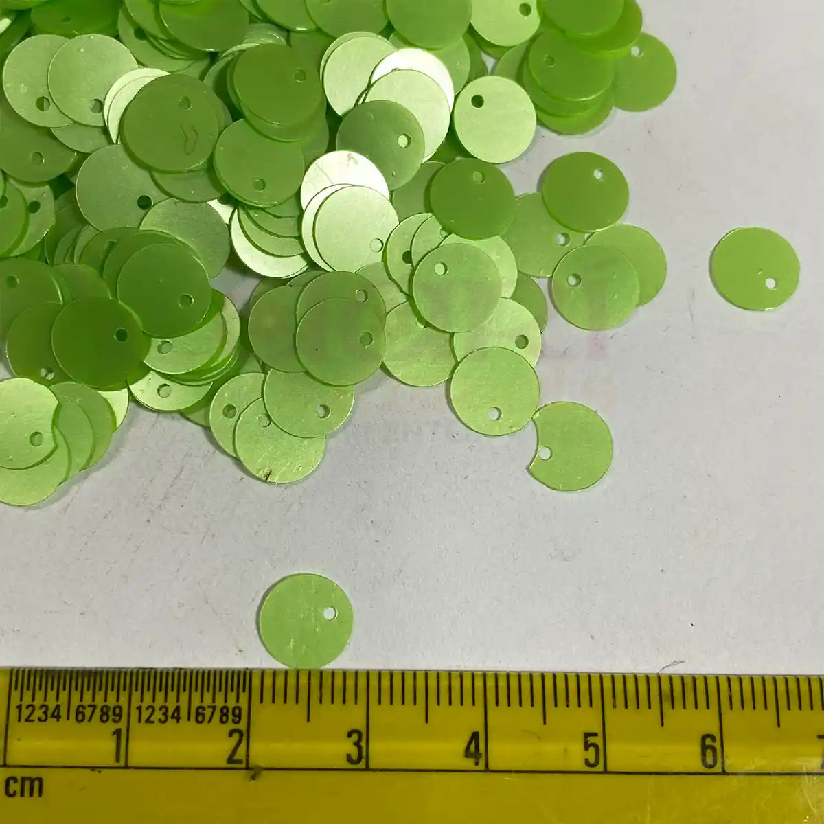Side Hole Sequin Paillettes 8mm - Pack of 10 Grams