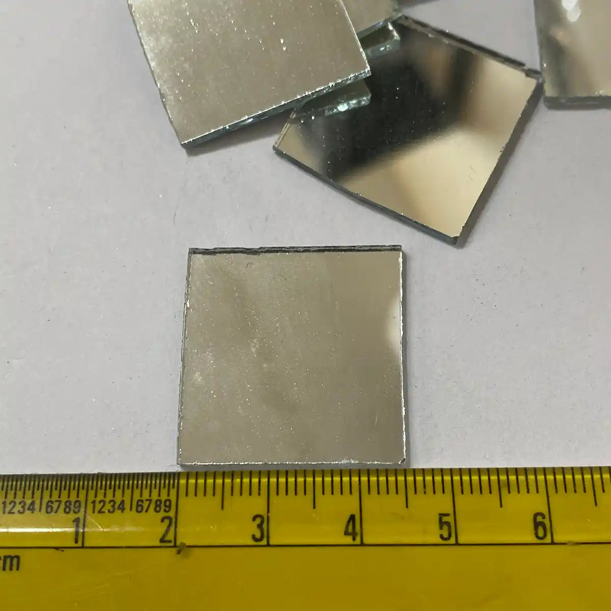 Square Shape Mirror for embroidery (25mm) 20grams