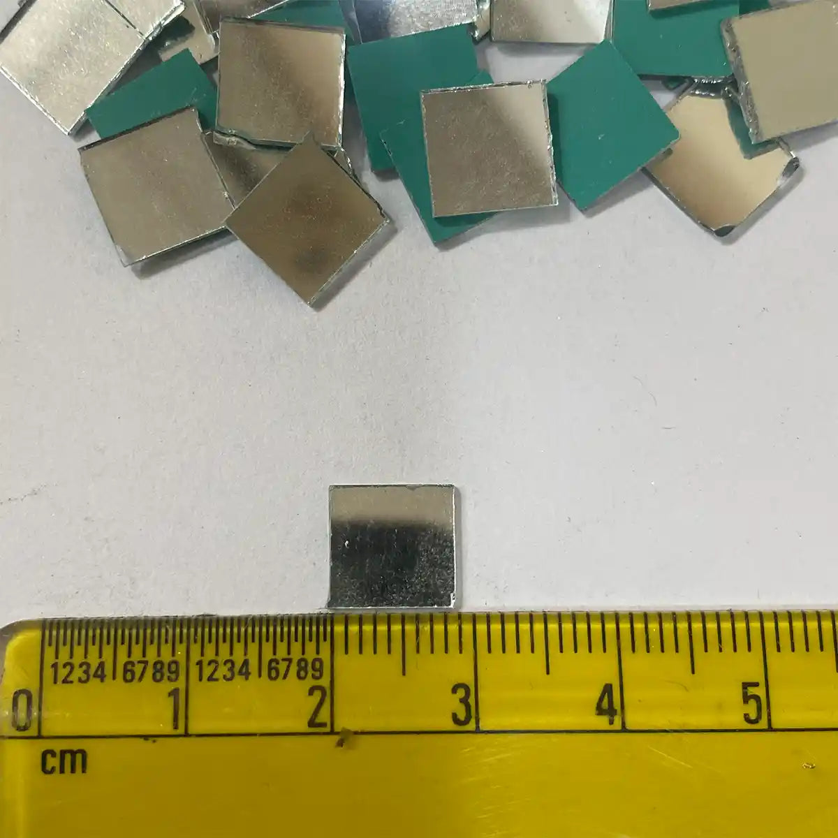 Square Shape Mirror for embroidery (8mm) 20grams