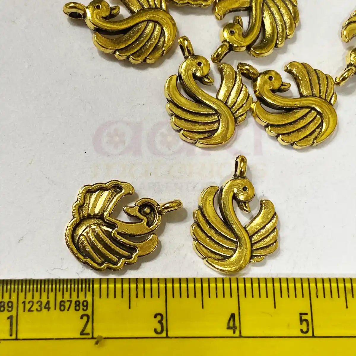 Swan Charms Gold Color - Model 23 Pack of 15 Pieces