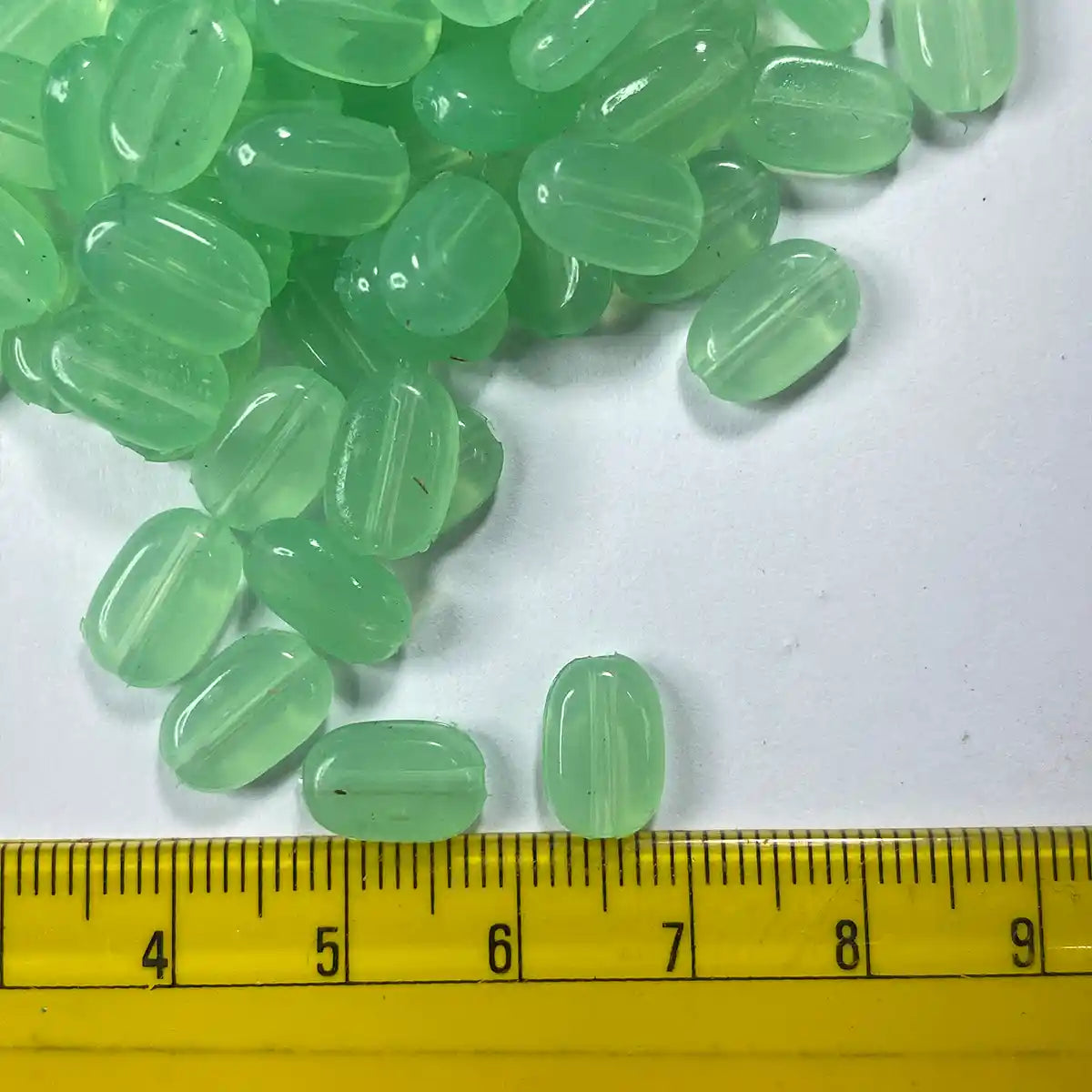 Tablet bead Oval shape Light Green Color (20grams) Size 10-7-4mm