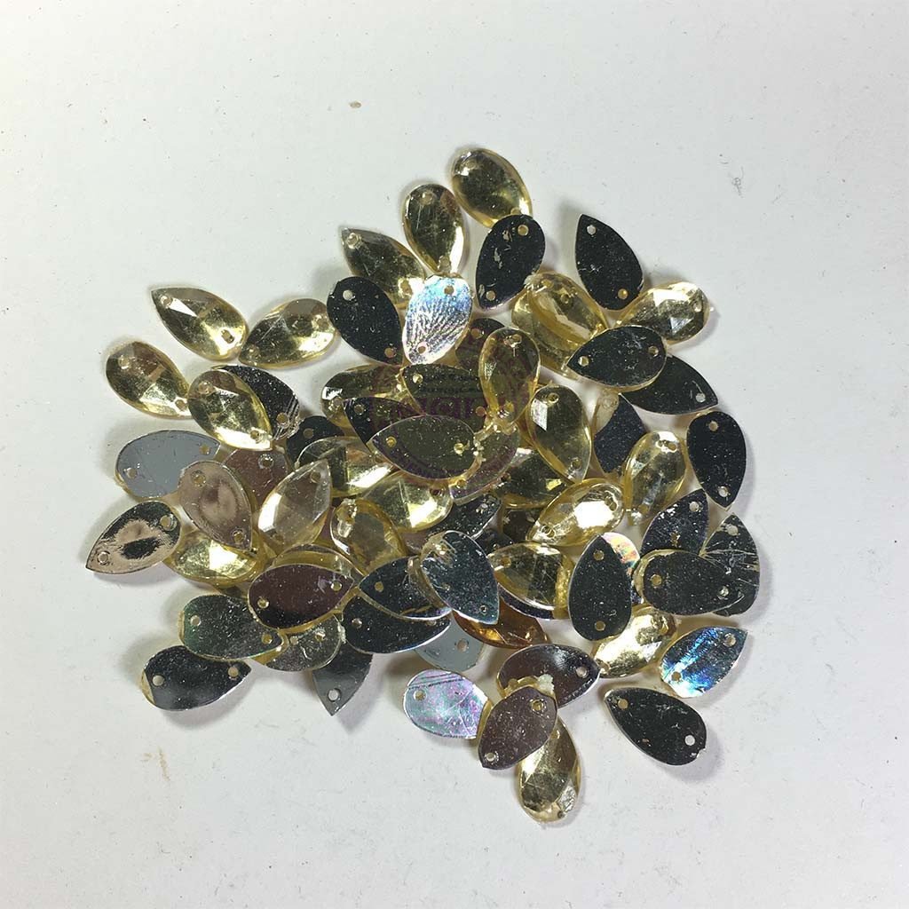 Kundan Stone Thilak/Teardrop Shape with Hole 12X7mm Gold Color (10grams)