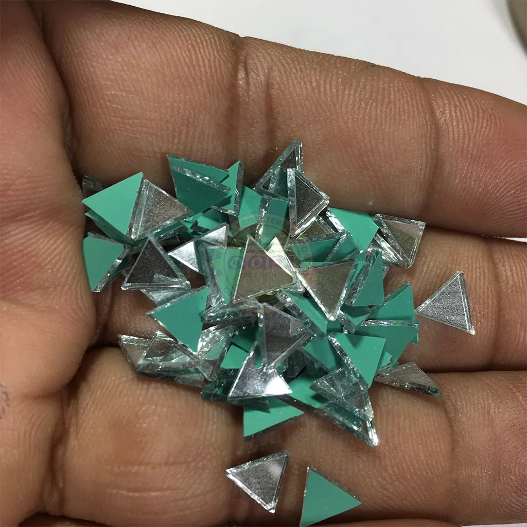 Triangle Shape Mirror for embroidery (7mm) 20grams