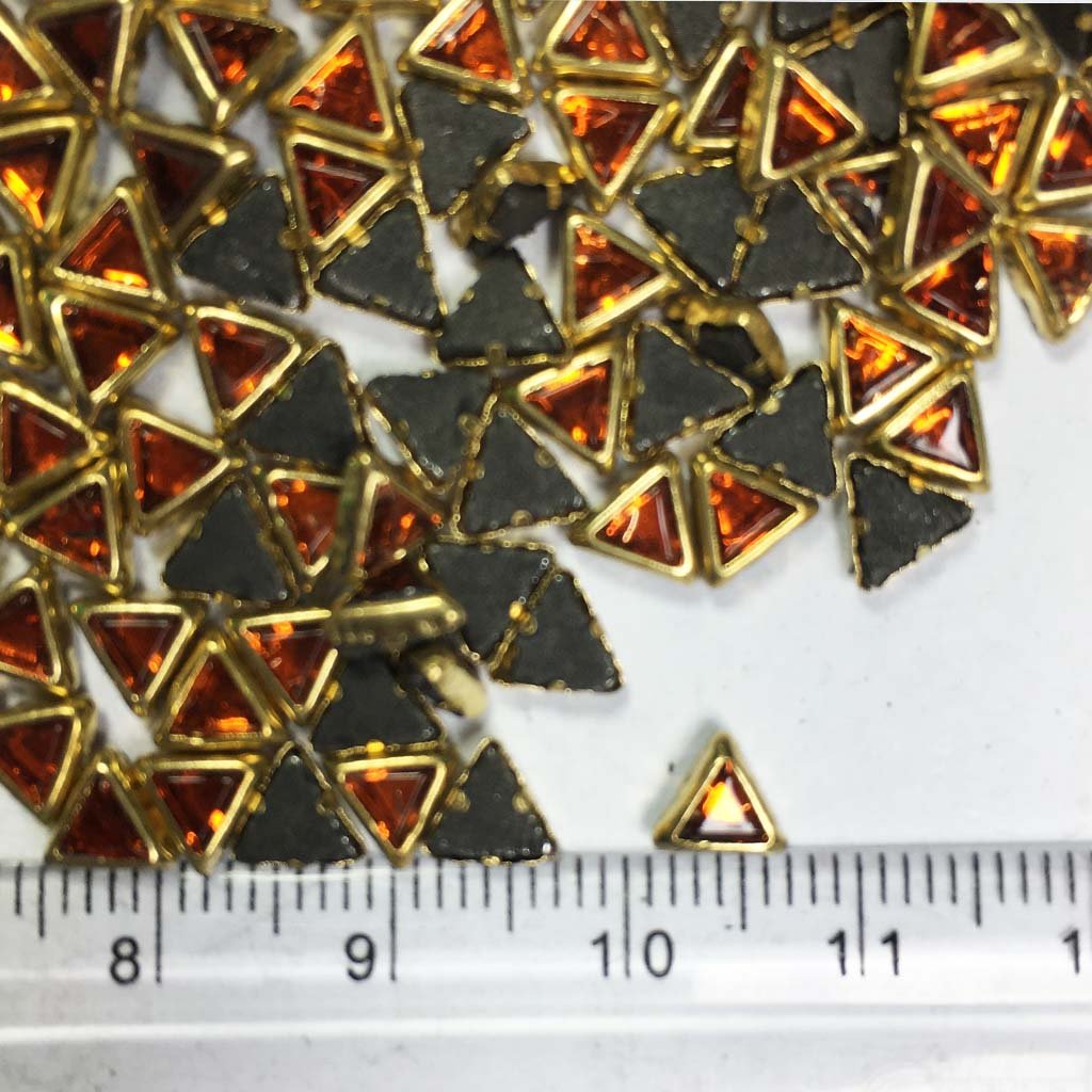 Framed Kundan Stone Flat Back Triangle Shape 4mm(4x4x4) (20 Grams)